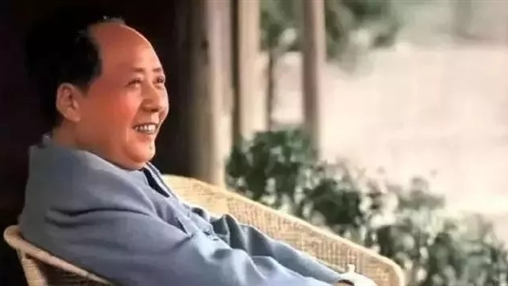 紀(jì)念毛澤東同志誕辰126周年！致敬一代偉人！