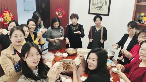 共享歡樂 | 百裕集團營銷中心喜樂鬧元宵、暖心慶生日